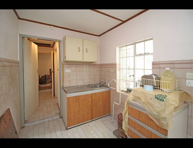 2 BEDROOM HOUSE FOR SALE IN ORANGE GROVE